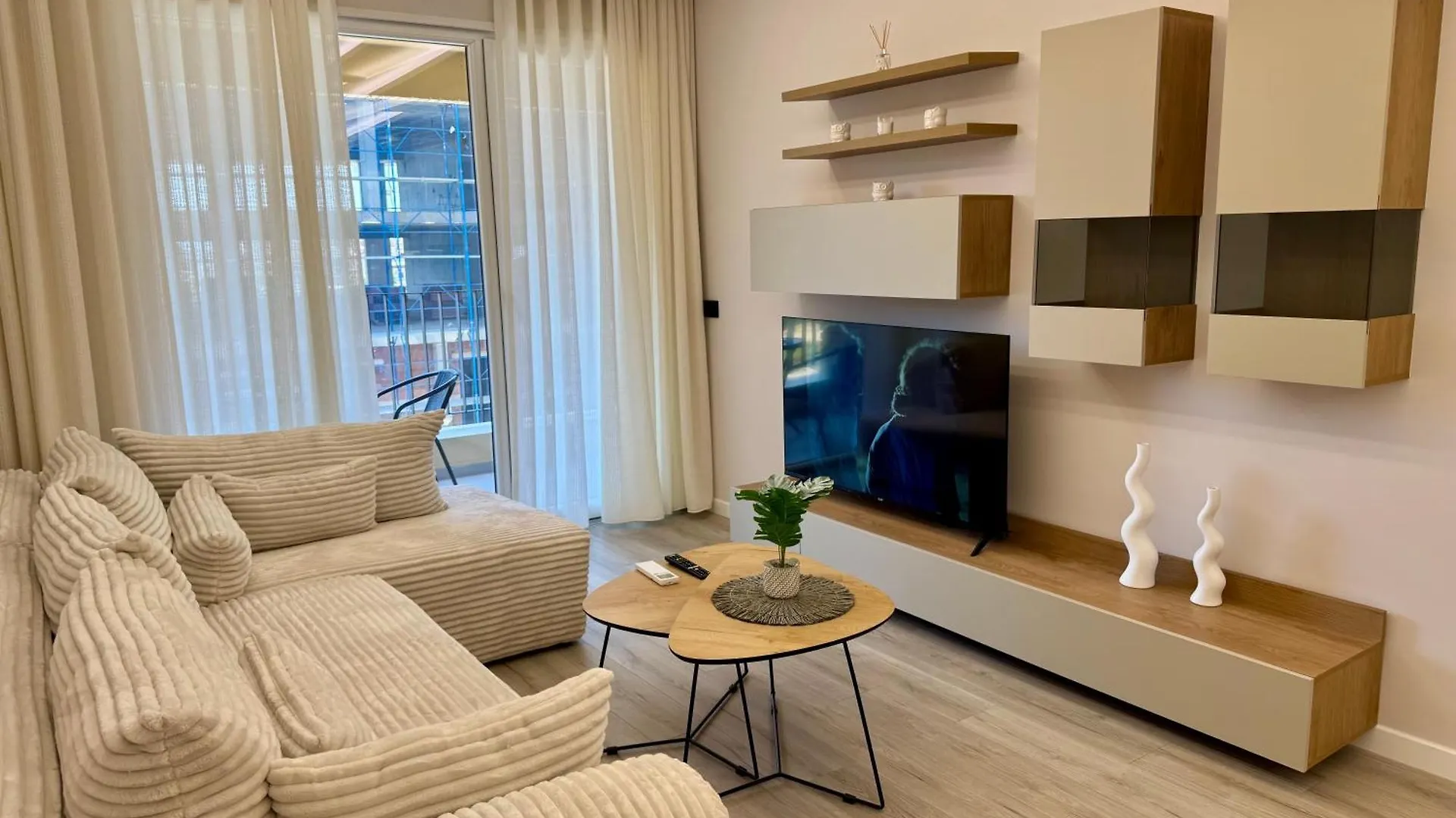 Teds Luxury Apartments Tirana