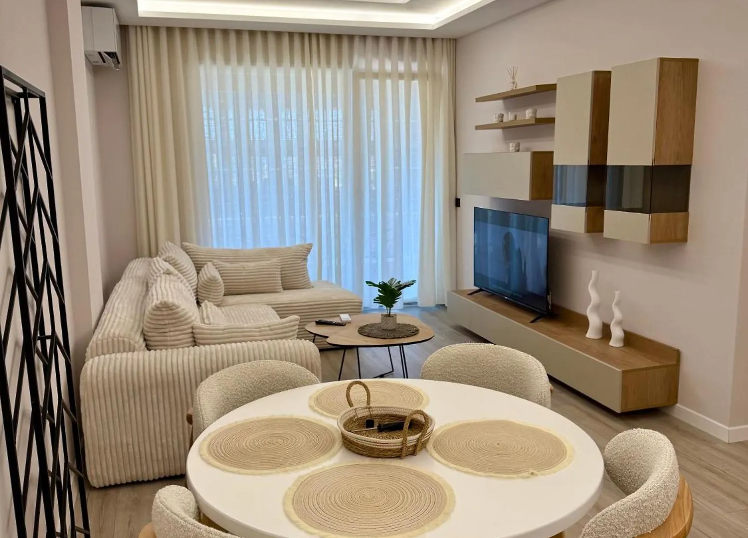Teds Luxury Apartments Tirana